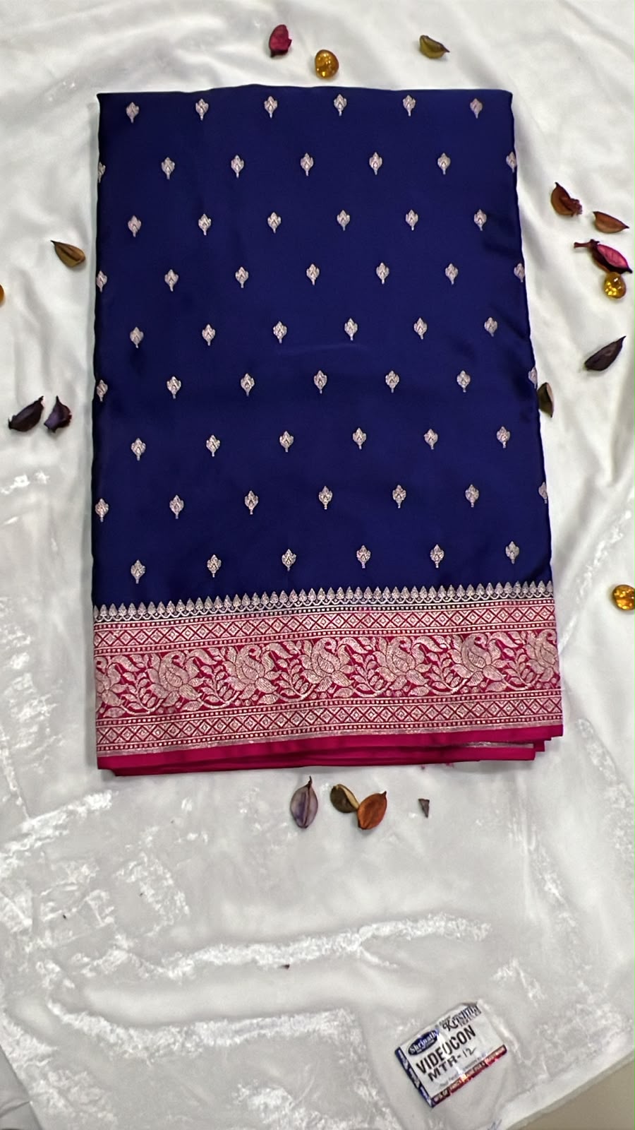 Mushroo silk