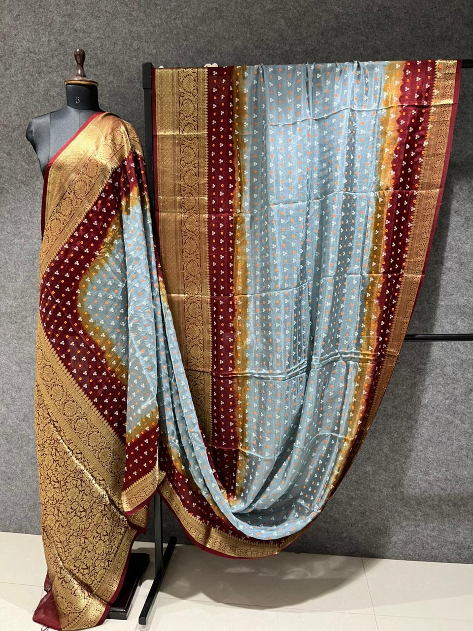 Dual color Bandhani Saree