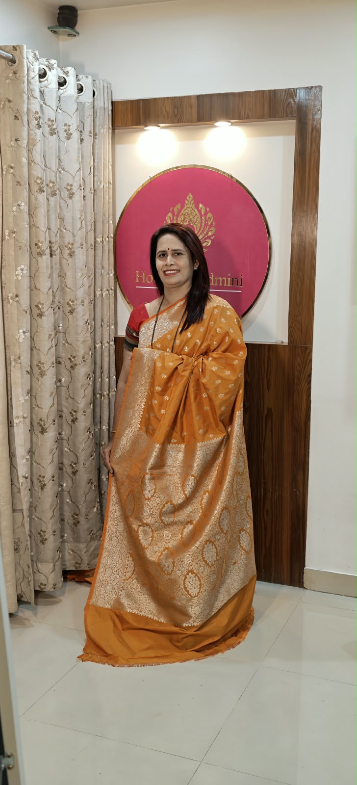 Katan butti silk