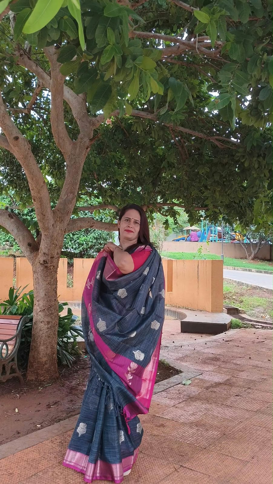 Khadi Silk Grey.